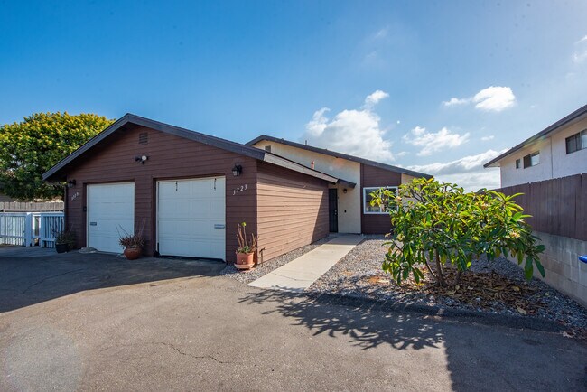 Foto del edificio - 3723 69th St