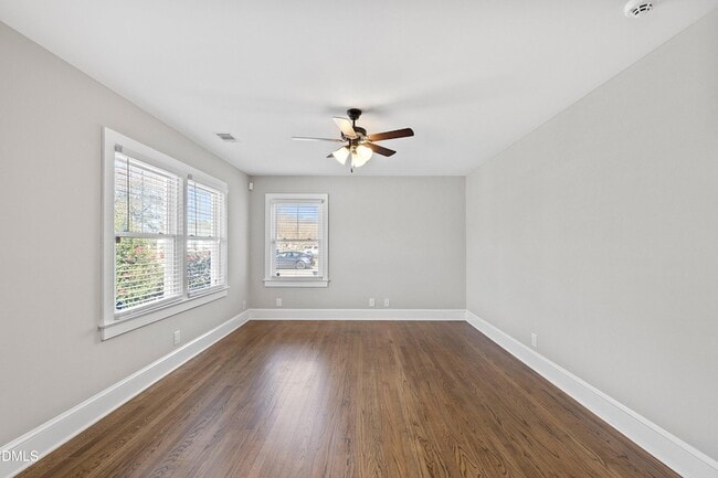 Foto del edificio - 209 S Walnut St