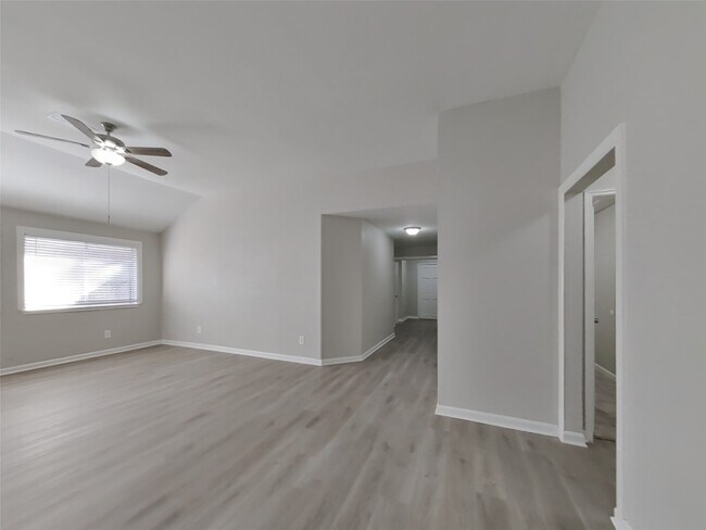 Building Photo - 21476 Palace Pines Dr