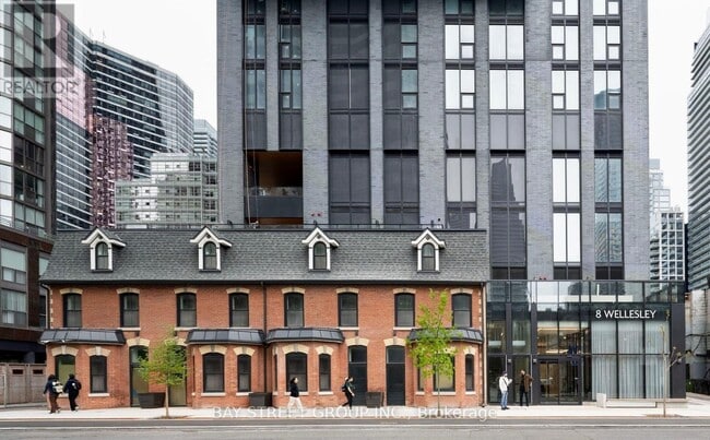 Building Photo - 8 Wellesley St W