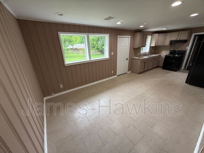 Foto del edificio - 1231 Devonshire Dr