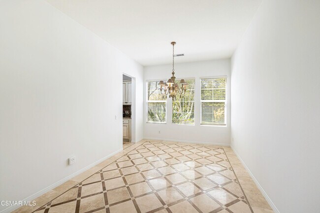 Building Photo - 3178 Sunset Hills Blvd