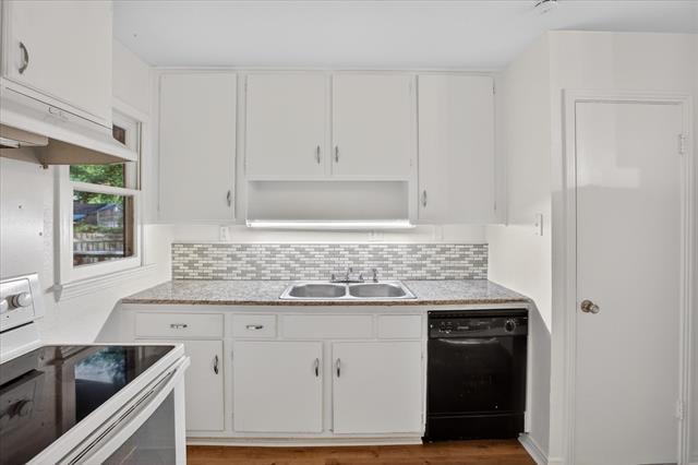 Foto del edificio - 4709 Mayfair St