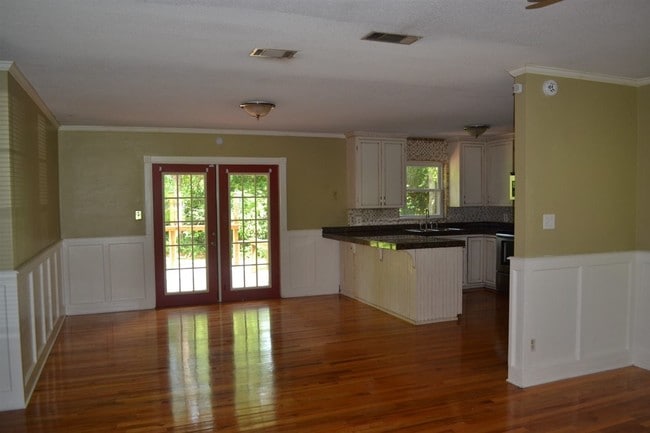 Building Photo - 2301 Spoonwood Dr