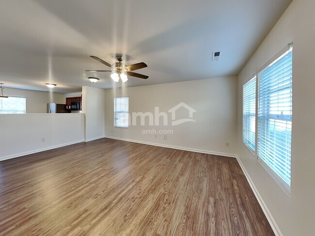 Building Photo - 1334 Cadre Circle