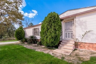 Building Photo - 30 Allen Dr