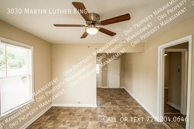 Foto del edificio - 3030 Martin Luther King Dr