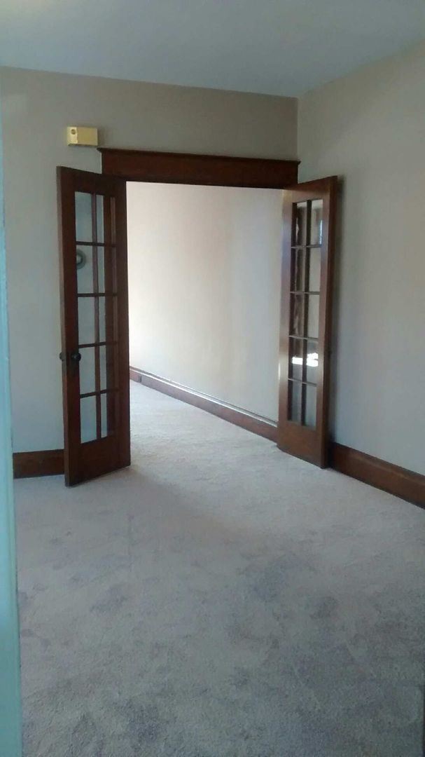 Building Photo - 3 br, 1 bath House - 215 E. EMAUS ST