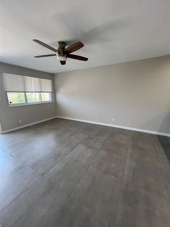 Foto del edificio - 2175 NE 56th St
