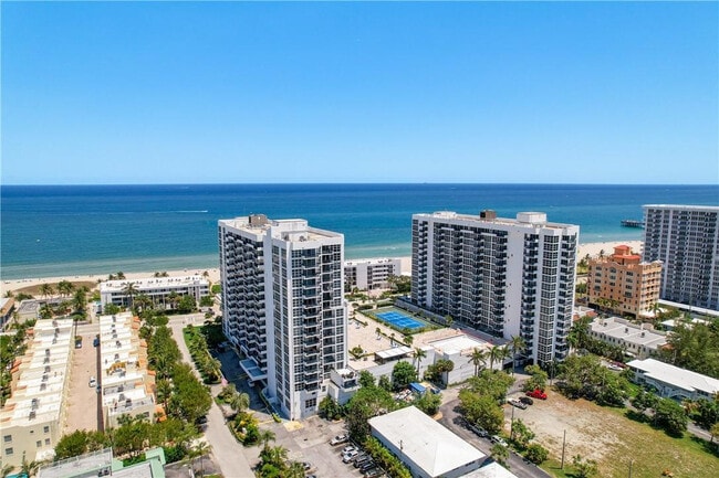 Building Photo - 531 N Ocean Blvd