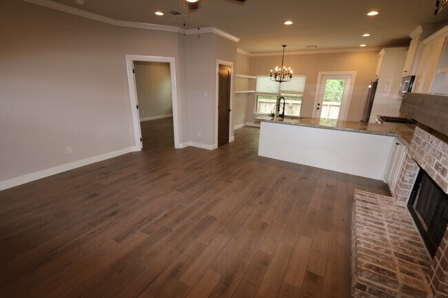 Foto del edificio - 150 Harbour Town Cir