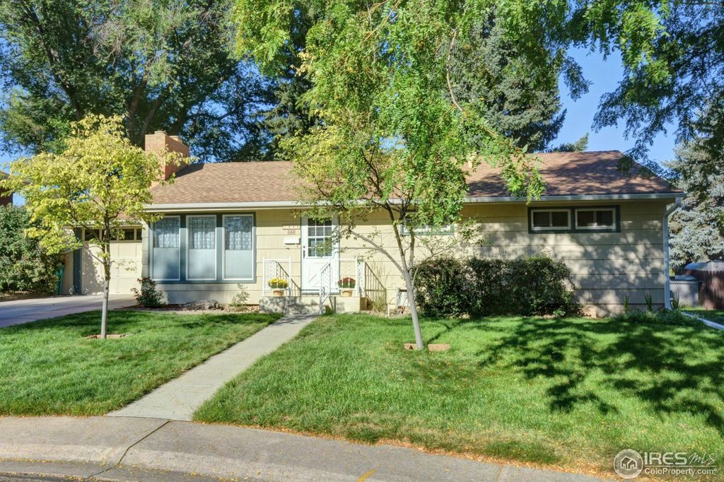 Foto principal - 1844 N Crestmore Ct