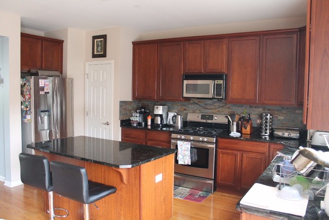 Building Photo - 118 Enclave Dr