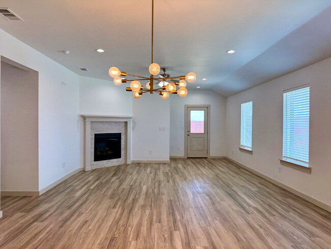 Building Photo - Frenship ISD Perfection! Stunning 4 Bed, 2...