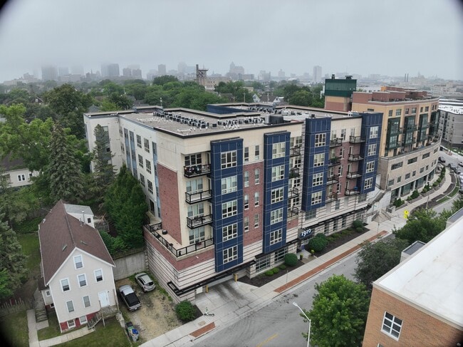 3D Exterior - 1910 on Water