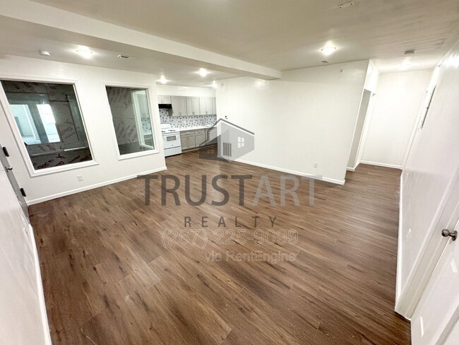 Building Photo - 2317 N 15th St