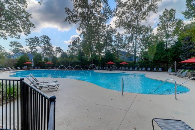 Building Photo - Lovely townhome in Carolina Bay