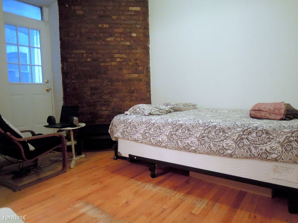 Studio, 1 bath - 161 Mulberry St - Studio, 1 bath  - 161 Mulberry St
