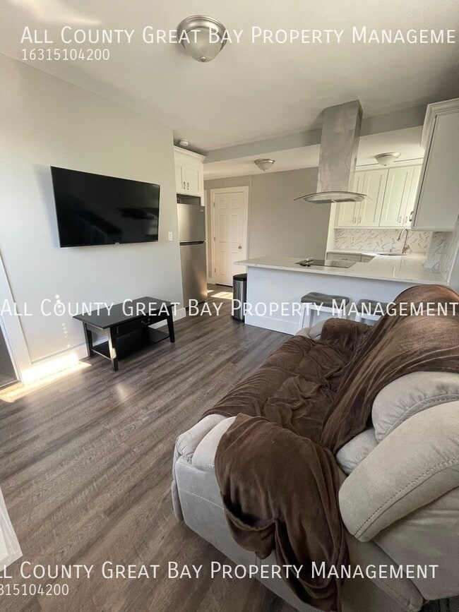 Foto del edificio - 184 E Main St