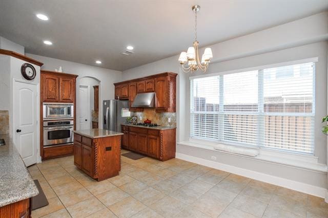 Foto del edificio - 9750 Candlewood Dr