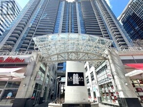 Building Photo - 4978 Yonge St