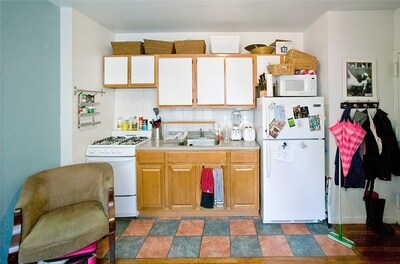 Primary Photo - 113 Lexington Ave