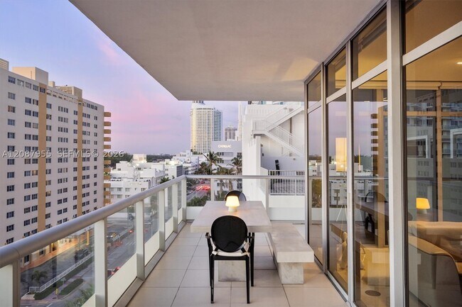 Building Photo - 3737 Collins Ave