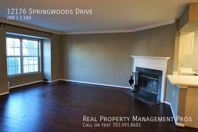 Foto del edificio - Available Now!