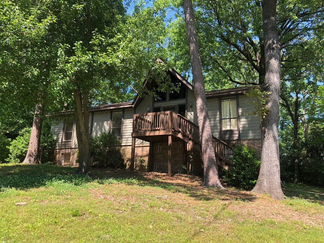 Foto principal - 1117 Henry Dr