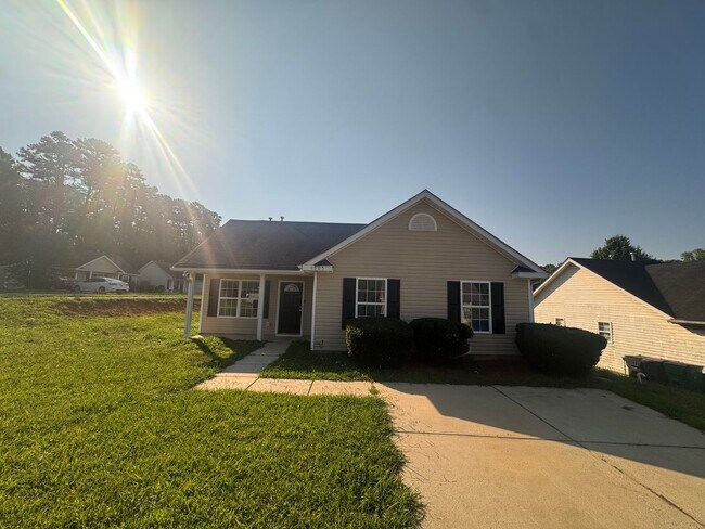 Foto del edificio - 4605 Palm Breeze Ln