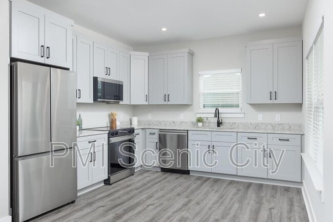 Building Photo - 4207 Willard Dr