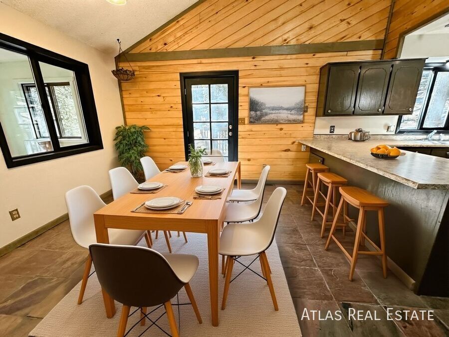 Foto principal - 1309 Browning Ave