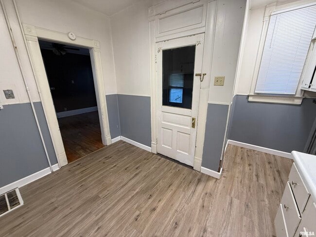 Foto del edificio - 2635 N Missouri Ave
