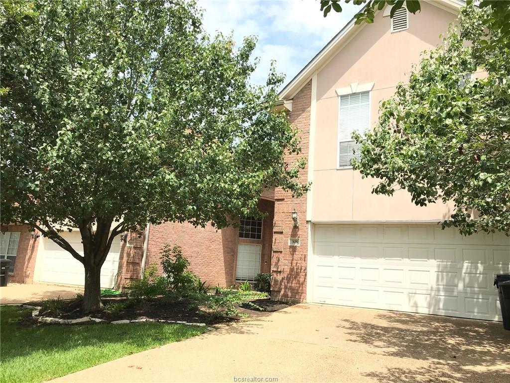 Primary Photo - 305 Chimney Hill Dr