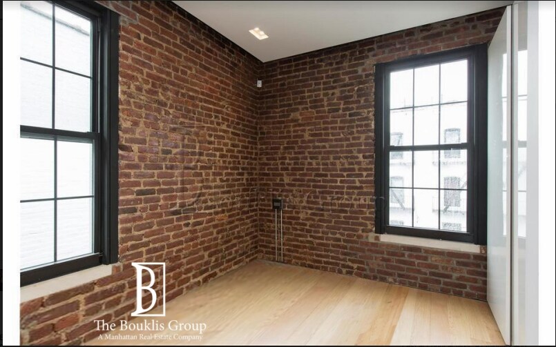 Foto del edificio - 3056 35th St