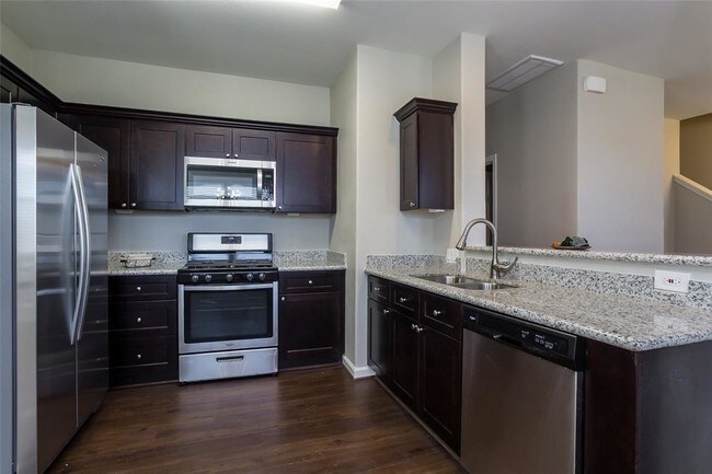 Foto del edificio - 2830 Mesquite Ridge Dr