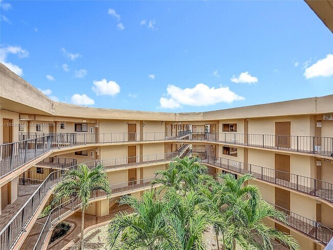 Foto del edificio - 8420 SW 133rd Avenue Rd
