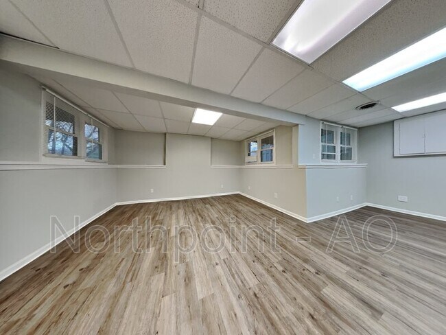 Building Photo - 10174 Edelweiss Cir