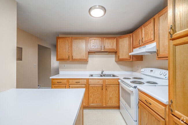 Interior Photo - Deerfield Estates