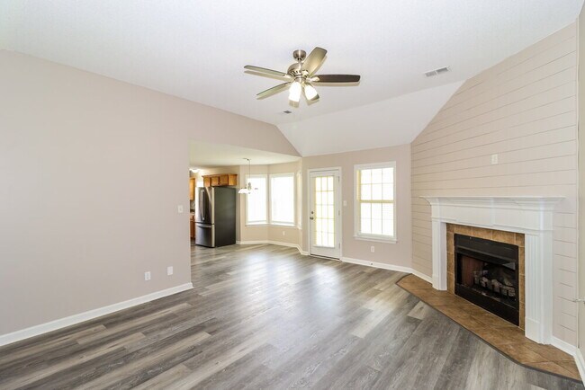 Foto del edificio - 5746 Oakley St