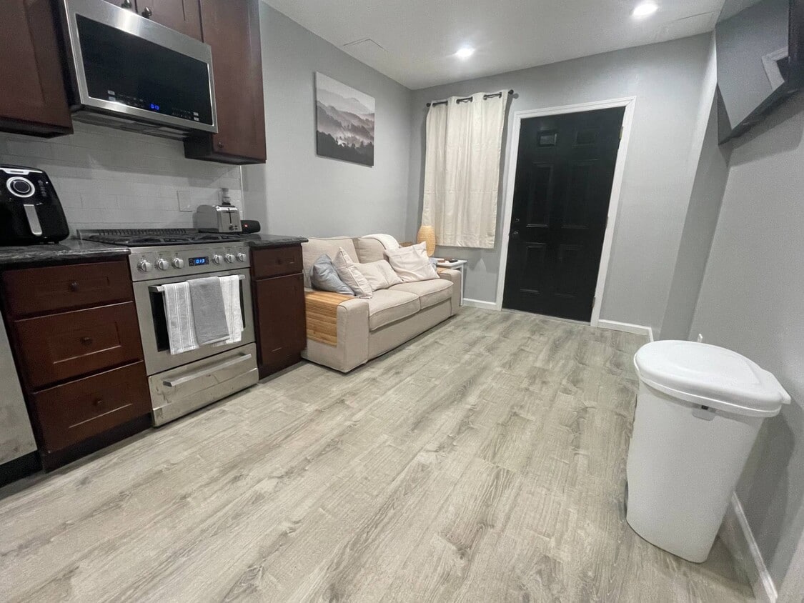 3397 Sedgwick Ave, The Bronx, NY 10463 House Rental in The Bronx, NY