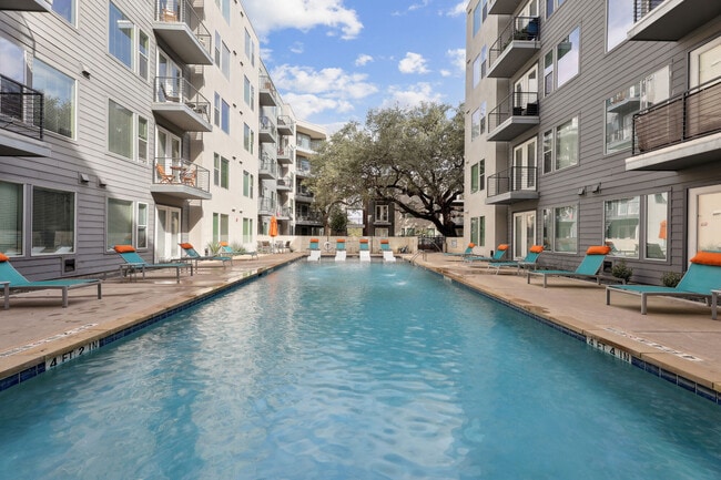 Foto del edificio - Gibson Flats