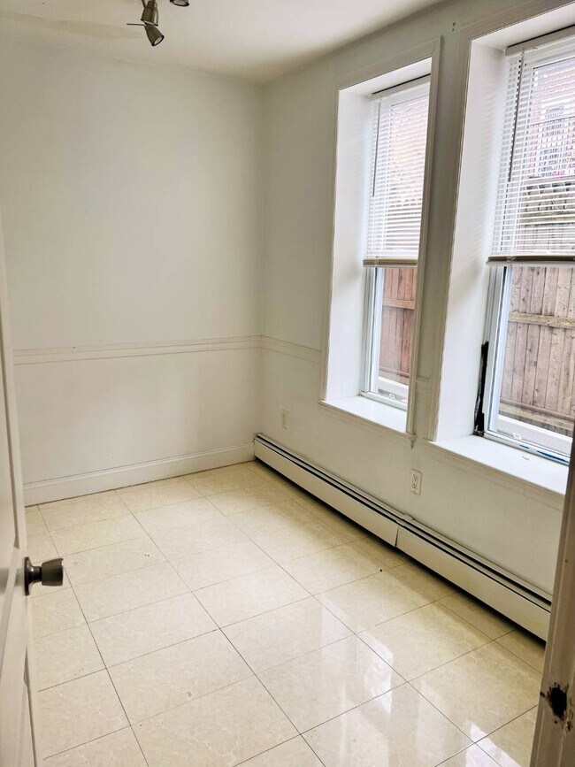 17 Tehama St, Brooklyn, NY 11218 House Rental in Brooklyn, NY