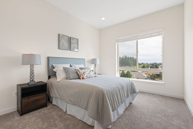 Building Photo - Bridgeview 125