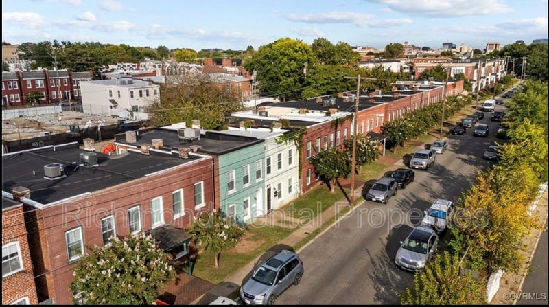 Photo - 1828 Parkwood Avenue