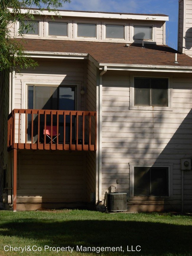 Foto del edificio - 535 Wildrose Ln