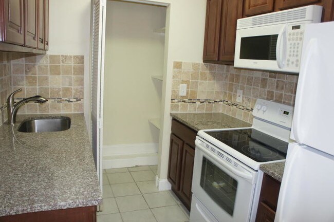 Foto del edificio - 1820 NW 15th Vista