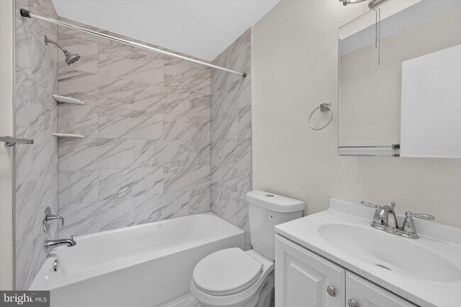 Foto del edificio - 2261 Strahle St