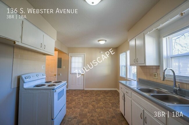 Foto del edificio - 136 S Webster Ave