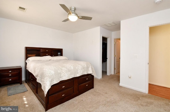 Foto del edificio - 542 Windermere Drive